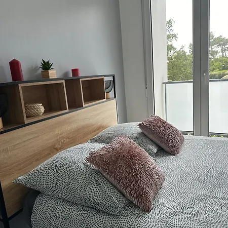 Lägenhet Ocean - Joli Appt Avec Terrasse -t2 300m